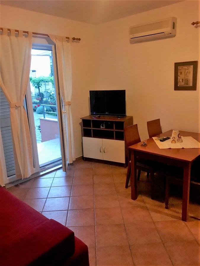Apartments Juran Sukošan Kültér fotó