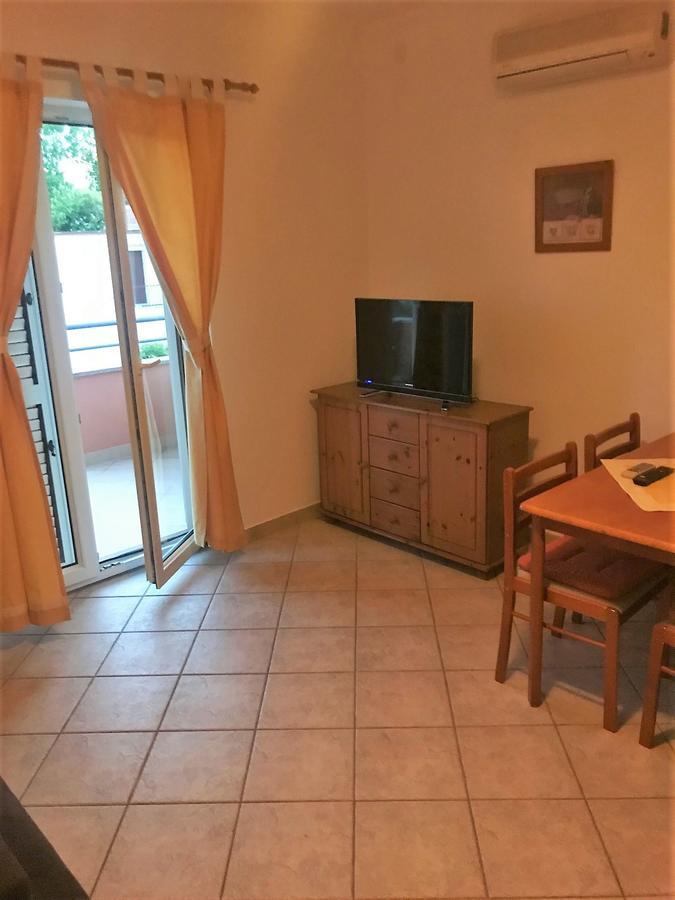 Apartments Juran Sukošan Kültér fotó